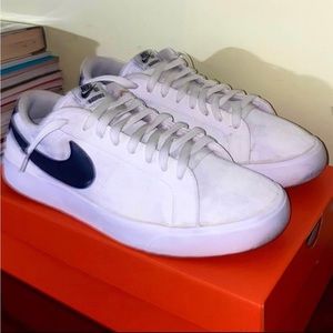 Nike SB Zoom Blazer Low Pro GT White Skate Shoes